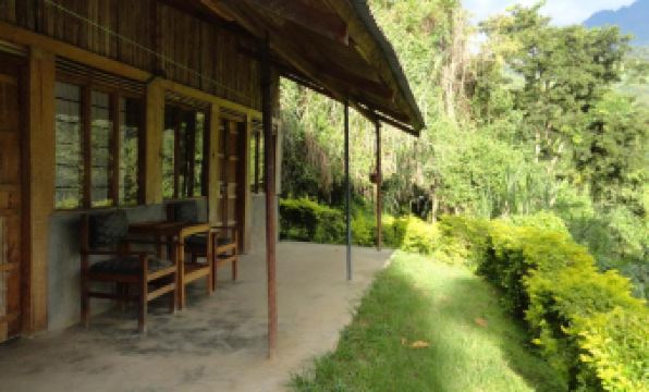 Ruboni Community Camp - Housity