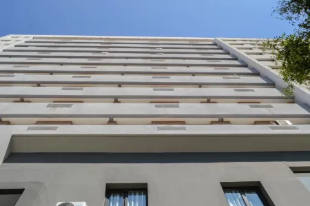 Leloir Suites & Meetings