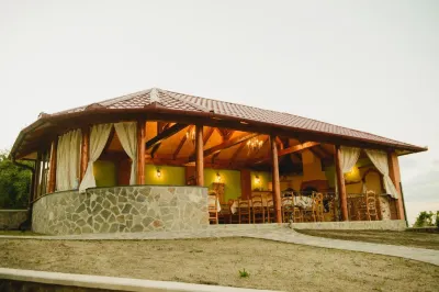 Cabana Dintre VII Các khách sạn ở Apoldu de Sus