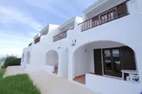 Apartamentos Sa Cala Hôtels à : Area Metropolitana de Ciutadella