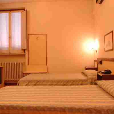 Hotel San Marco Rooms