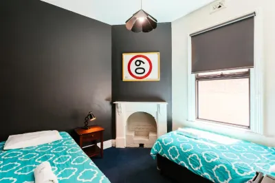 Six Degrees Boutique Hotel