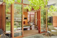 Sticky Rice Villas فنادق في كرافرز