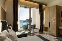 Continental Hotel - Balcony