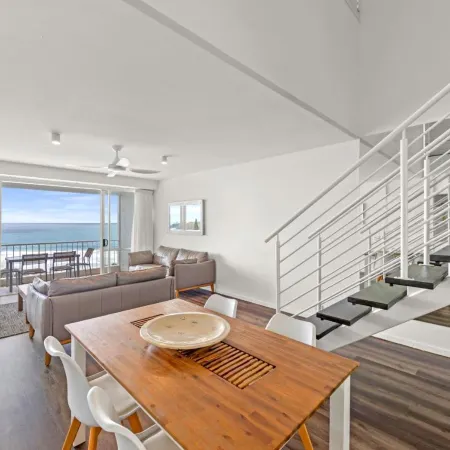 La Mer Sunshine Beachfront