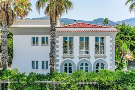 Villa Mancuso de Gaetani & Spa Отели в г. Сант-Агата-ди-Милителло