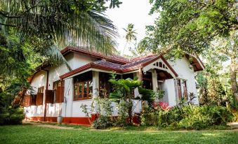 Colonial Residence Kandy Villa