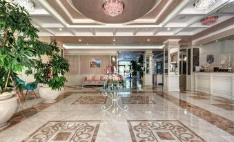 Siena Palace - Housity