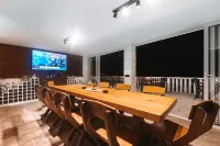 Villa Hills Hotels in Veliko Brdo