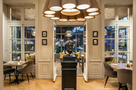 Maison d'Anthouard Отели в г. Тассен-ла-Деми-Люн