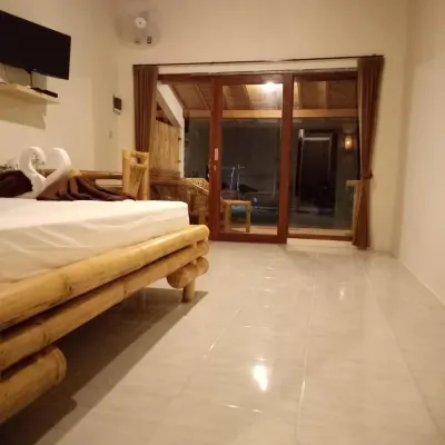 Alden Beach House Hotels in Sekotong Barat