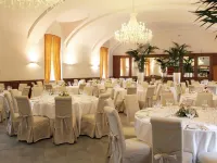 Montaldo Castle & Resort Hotels in Chieri