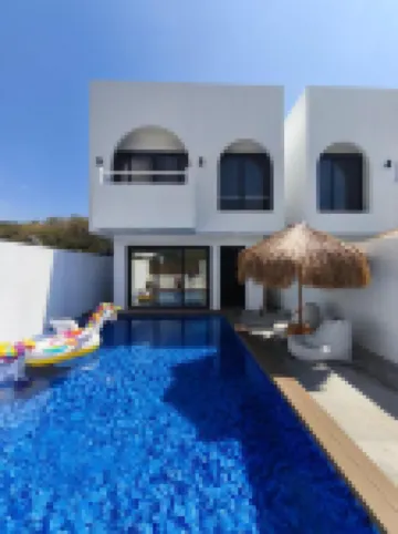 Losbaba Komodo Villa Hotels in Batu Cermin