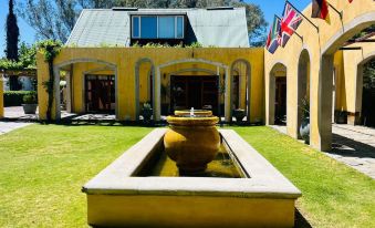 17 on Bird Guest House