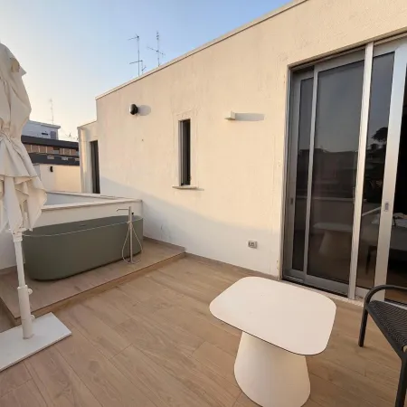 MARI Luxury Rooms and Suites