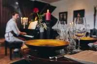 享受二人世界的Liebesglück酒店 - 早餐