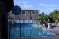 Dusky Lodge - piscina