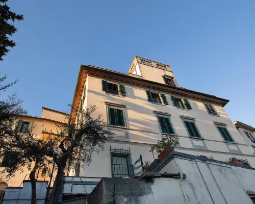 B&B l'Orologio Hotels in Signa
