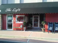 The Loft on the Square Hotels in Magnolia