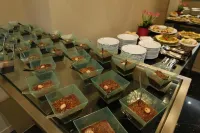蘭卡斯特飯店 - 早餐