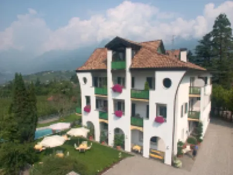 Hotel Pension Verdorfer Hotels in Merano