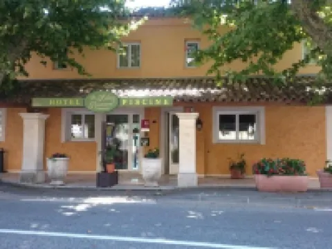 Au Relais Provencal Hotels in Bagnols-en-Foret