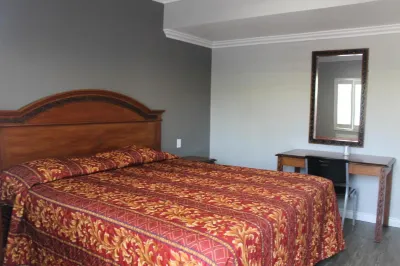 Town House Motel Hotels in Compton