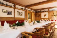 Sattelbogener Hof Hotels in Cham