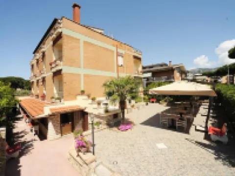 Hotel Casa Yvorio Hotel di Terracina