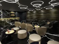 Country Inn & Suites by Radisson, Bengaluru Hebbal - bar