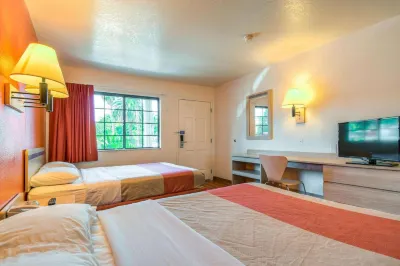 Motel 6 Pomona, CA - Los Angeles Hotels near NHRA Motorsports Museum