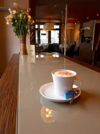 Hôtel la Suite Отели в г. Пейерн