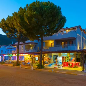 Arya Otel
