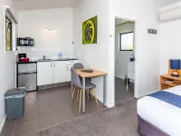 Tidewater Motel & Tourist Park Hotels in Coromandel