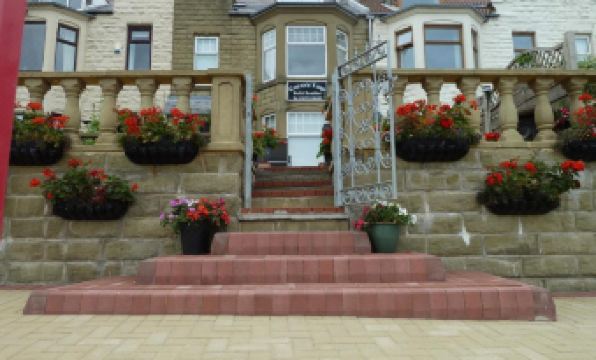 Captains Lodge - Housity