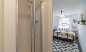 Luxury Glasgow Flat in the Heart of the Westend