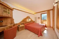 Hotel la Soldanella Hôtels à : Moena