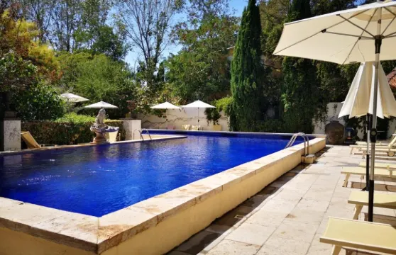 拉夏貝爾農舍酒店