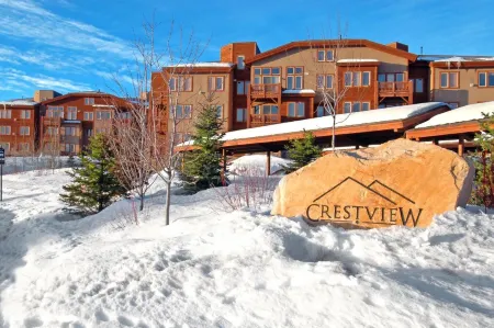 Crestview Condominiums by All Seasons Resort Lodging Отели в г. Силвер Саммит