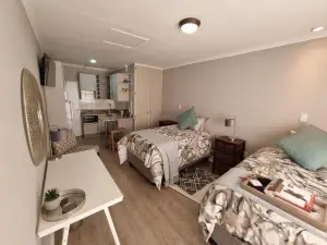 The Spare Bedroom Unit 2