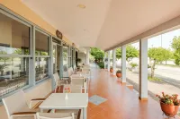 Hotel Grekas