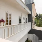 RedDoorz Near Trans Studio Mall Cibubur