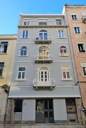 A Better Place by Lisbon II Отели рядом с достопримечательностью «Национальная библиотека Португалии»