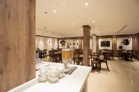 Bellevue Park Royal Hotel