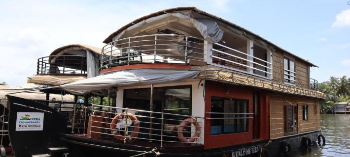 Kera Houseboats Alleppey 알라퍼자 호텔