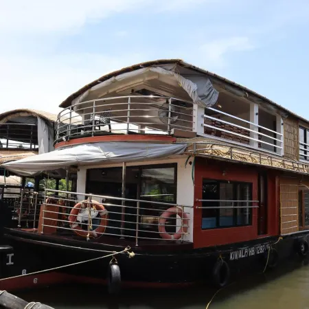 Kera Houseboats Alleppey