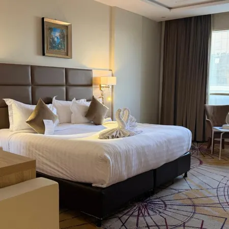 Seven Garden's Hotel