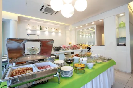 호텔 라 토레타 볼라테