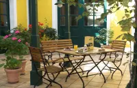 Oldtimer Motorhotel Guntramsdorf Hotels in Gramatneusiedl