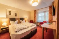 Hotel Garni Landhaus Traunbachhäusl Hôtels à : Traunstein